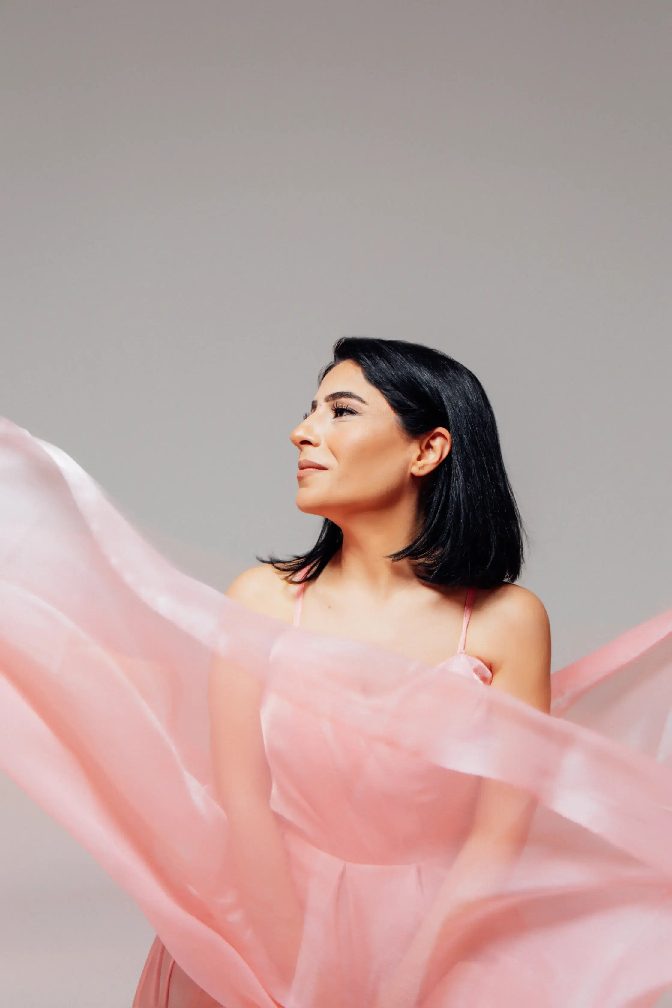 Rojda live performance moment